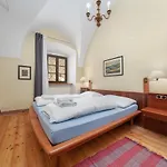 Schloss Berg Kloesterle Villa *