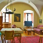 Schloss Berg Kloesterle Villa Zedlitzdorf