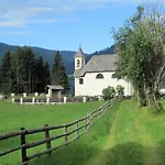 Schloss Berg Kloesterle ヴィラ *