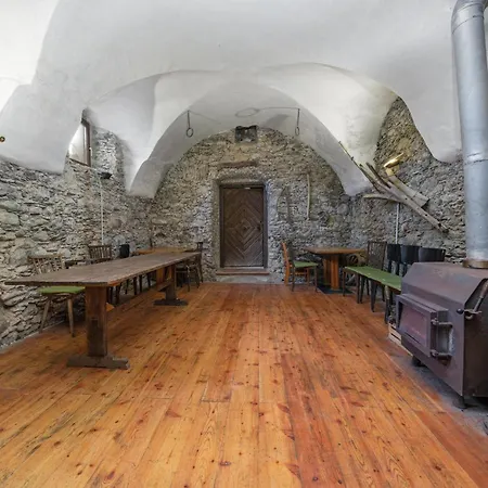 Schloss Berg Kloesterle Zedlitzdorf