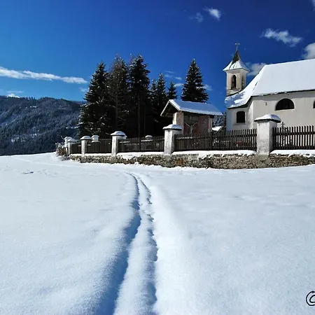 Schloss Berg Kloesterle Villa