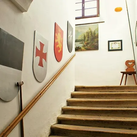 Schloss Berg Kloesterle Zedlitzdorf