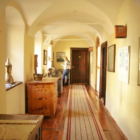 וילה Schloss Berg Kloesterle *