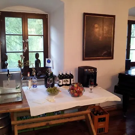 Schloss Berg Kloesterle Villa *