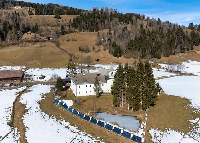 Schloss Berg Kloesterle Vila Zedlitzdorf