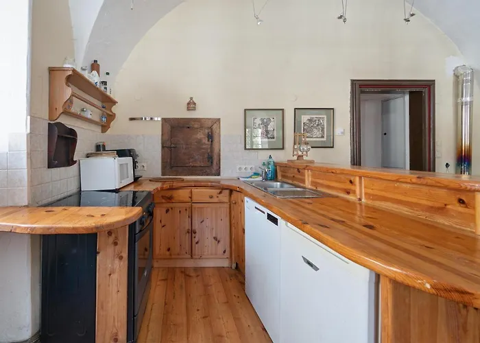 Willa Schloss Berg Kloesterle *