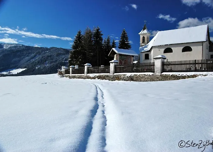 Schloss Berg Kloesterle Willa