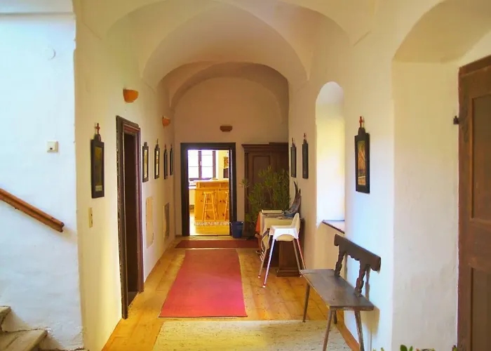 Vila Schloss Berg Kloesterle Zedlitzdorf