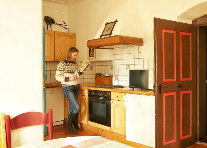 Schloss Berg Kloesterle * Zedlitzdorf