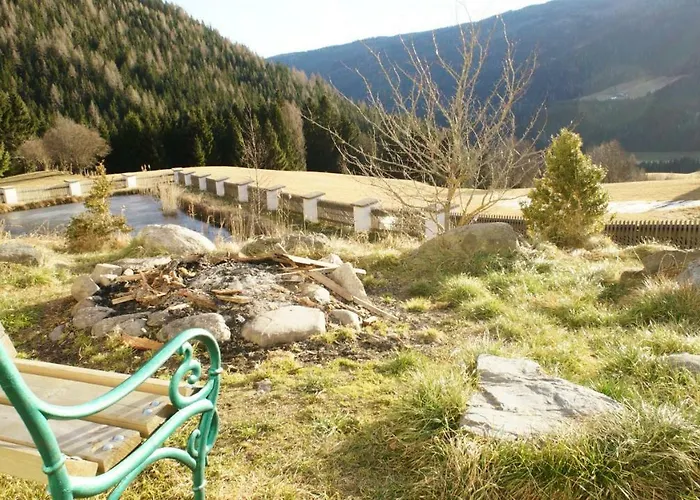 Vila Schloss Berg Kloesterle *