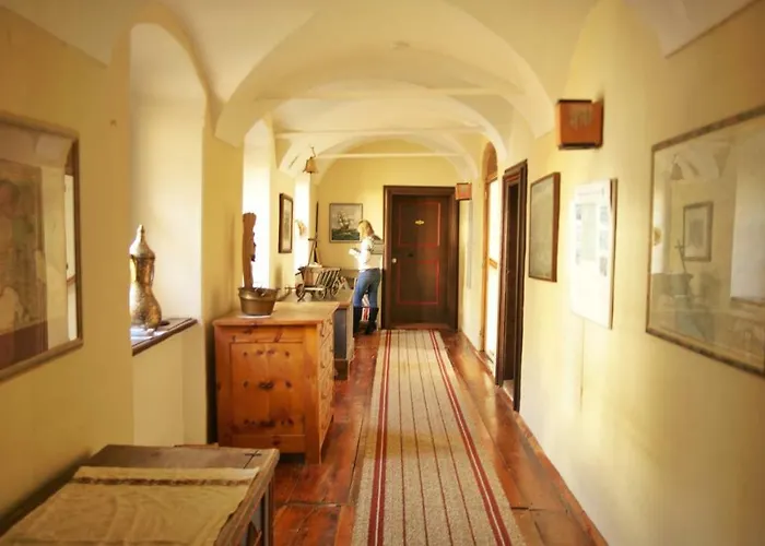 Vila Schloss Berg Kloesterle *